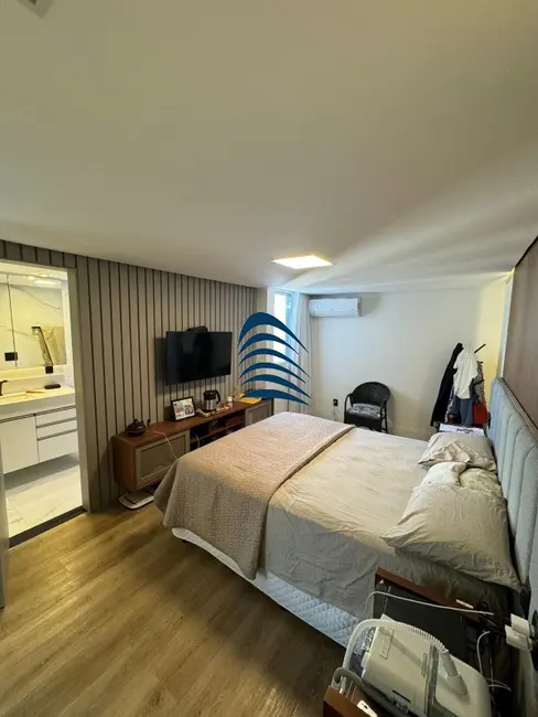 Foto 2 de Apartamento com 4 quartos à venda, 239m2 em Pituba, Salvador - BA