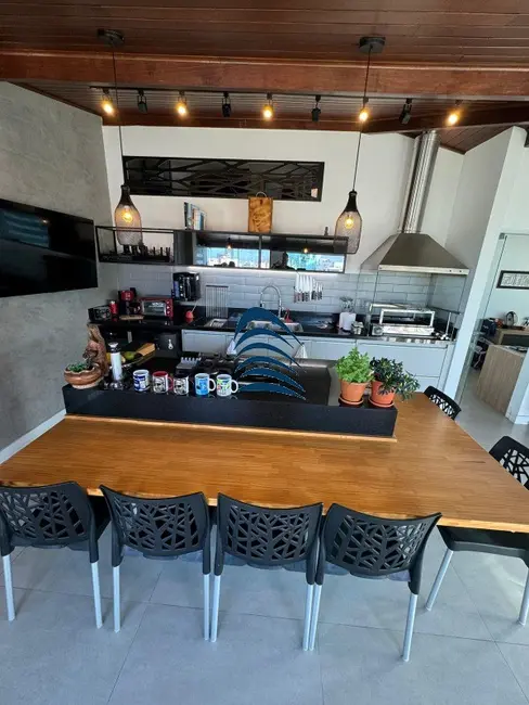 Apartamento com 4 quartos à venda, 239m2 em Pituba, Salvador - BA - imagem 6 Foto 6 de Apartamento com 4 quartos à venda, 239m2 em Pituba, Salvador - BA