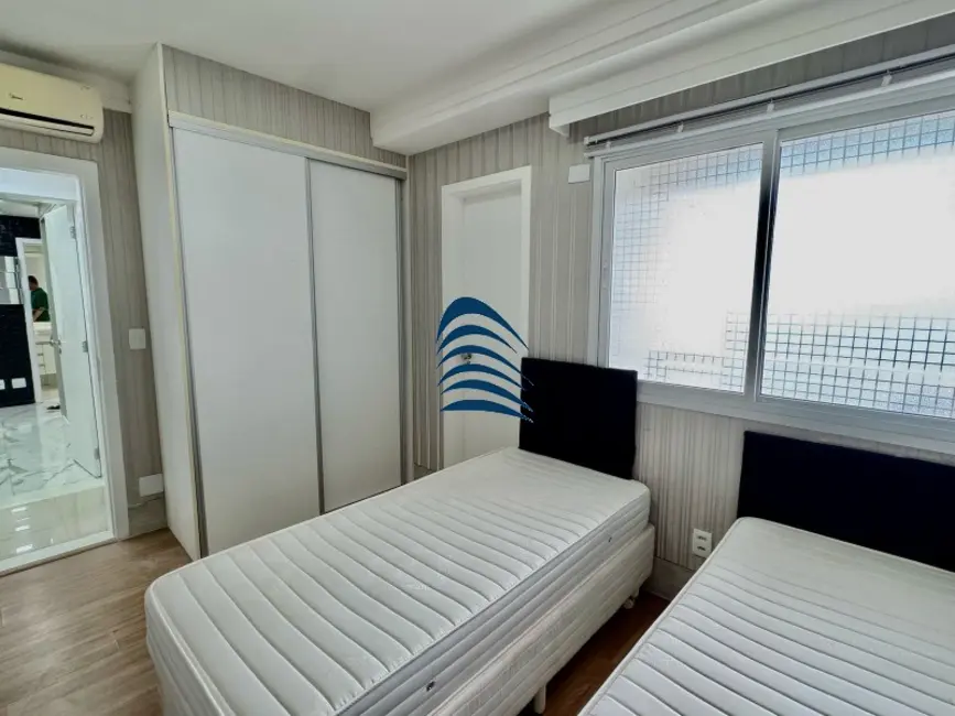 Foto 2 de Apartamento com 4 quartos à venda, 173m2 em Patamares, Salvador - BA