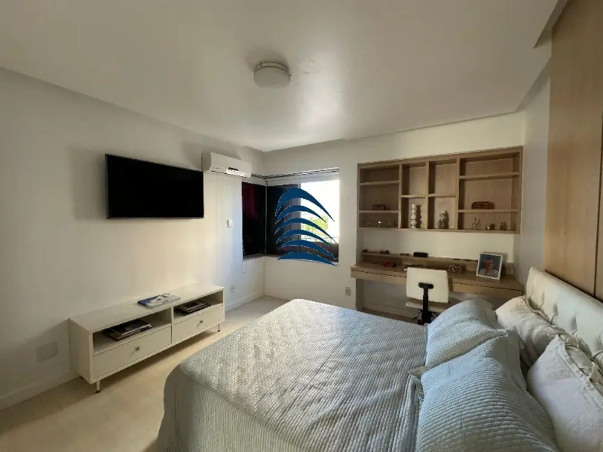 Foto 2 de Apartamento com 4 quartos à venda, 260m2 em Horto Florestal, Salvador - BA