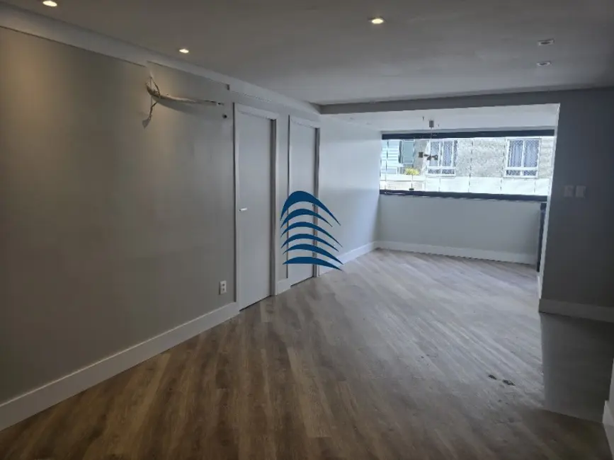 Apartamento com 2 quartos à venda, 68m2 em Alphaville I, Salvador - BA - imagem 3 Foto 3 de Apartamento com 2 quartos à venda, 68m2 em Alphaville I, Salvador - BA