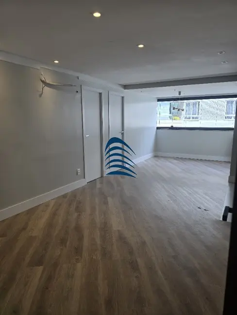 Apartamento com 2 quartos à venda, 68m2 em Alphaville I, Salvador - BA - imagem 6 Foto 6 de Apartamento com 2 quartos à venda, 68m2 em Alphaville I, Salvador - BA