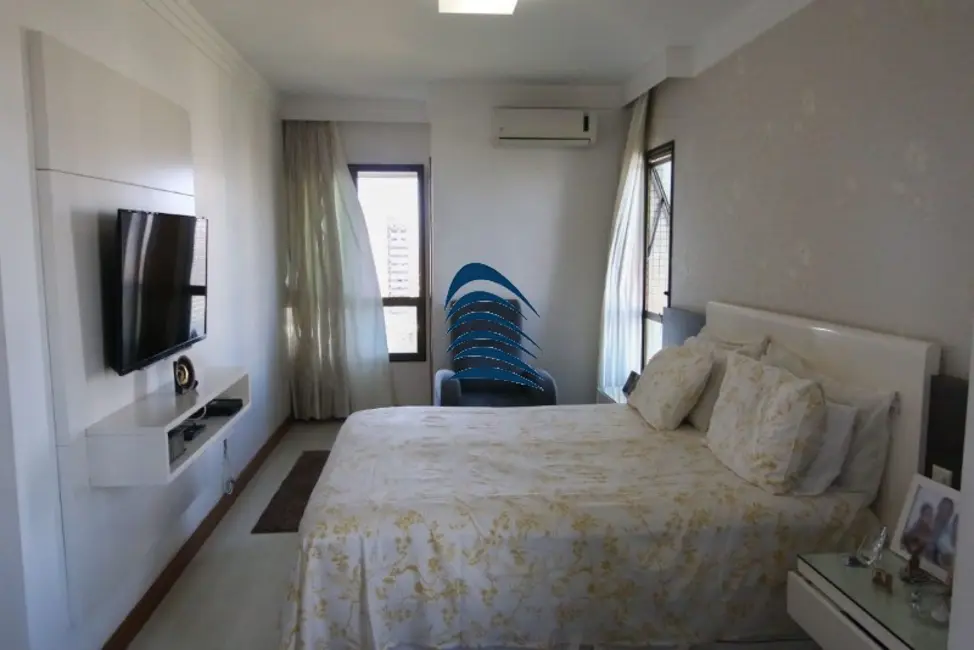 Apartamento com 4 quartos à venda, 200m2 em Patamares, Salvador - BA - imagem 9 Foto 9 de Apartamento com 4 quartos à venda, 200m2 em Patamares, Salvador - BA