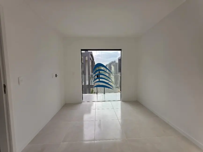 Casa com 3 quartos à venda, 132m2 em Ipitanga, Lauro De Freitas - BA - imagem 8 Foto 8 de Casa com 3 quartos à venda, 132m2 em Ipitanga, Lauro De Freitas - BA