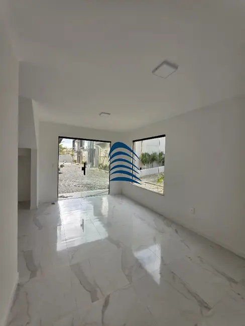 Casa com 3 quartos à venda, 132m2 em Ipitanga, Lauro De Freitas - BA - imagem 9 Foto 9 de Casa com 3 quartos à venda, 132m2 em Ipitanga, Lauro De Freitas - BA