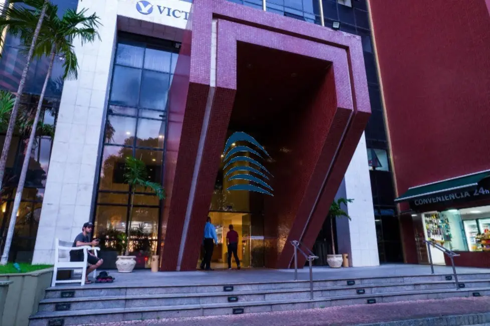 Foto 2 de Apartamento com 1 quarto à venda, 38m2 em Vitória, Salvador - BA