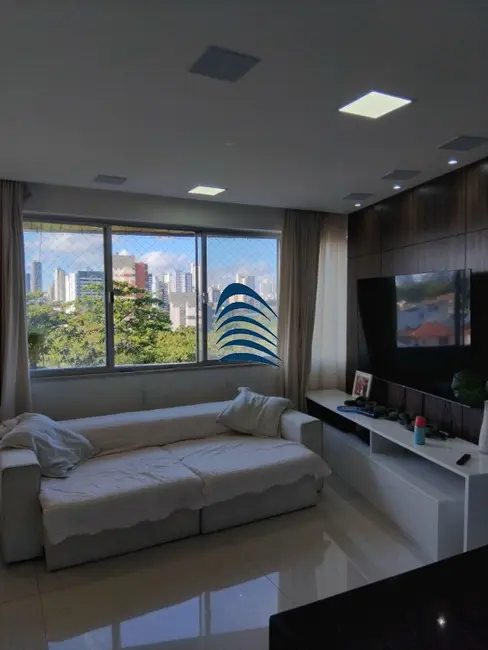 Foto 2 de Apartamento com 3 quartos à venda, 120m2 em Itaigara, Salvador - BA