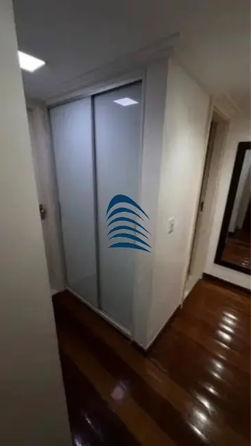 Apartamento com 5 quartos à venda, 235m2 em Pituba, Salvador - BA - imagem 9 Foto 9 de Apartamento com 5 quartos à venda, 235m2 em Pituba, Salvador - BA