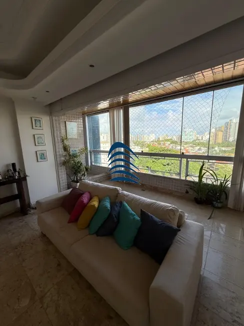 Foto 1 de Apartamento com 4 quartos à venda, 176m2 em Itaigara, Salvador - BA