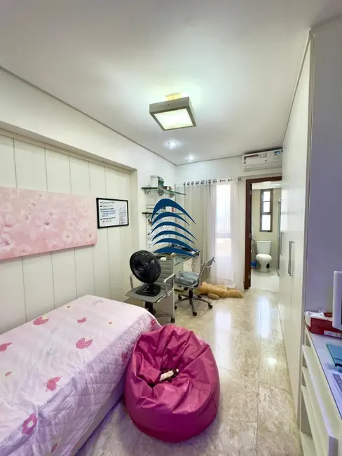 Apartamento com 3 quartos à venda, 245m2 em Pituba, Salvador - BA - imagem 4 Foto 4 de Apartamento com 3 quartos à venda, 245m2 em Pituba, Salvador - BA