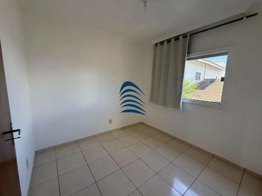 Casa com 3 quartos à venda, 300m2 em Centro, Lauro De Freitas - BA - imagem 7 Foto 7 de Casa com 3 quartos à venda, 300m2 em Centro, Lauro De Freitas - BA