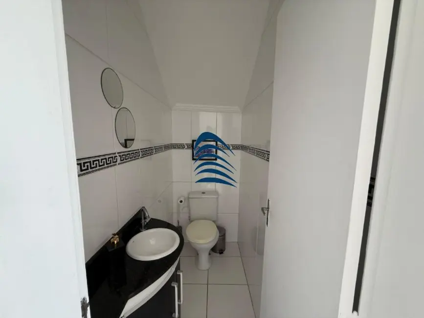 Casa com 3 quartos à venda, 300m2 em Centro, Lauro De Freitas - BA - imagem 5 Foto 5 de Casa com 3 quartos à venda, 300m2 em Centro, Lauro De Freitas - BA