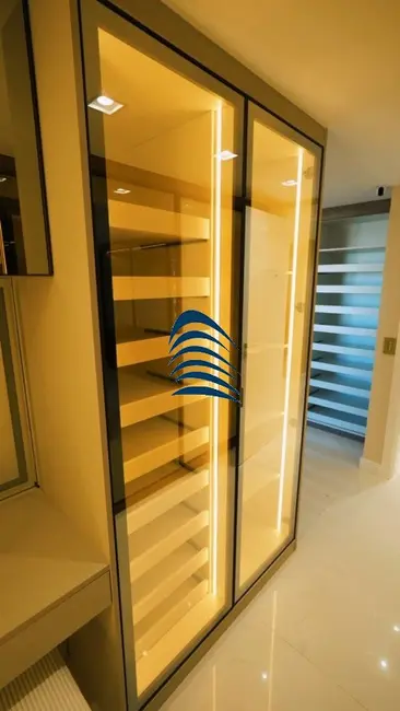 Foto 5 de Apartamento com 3 quartos à venda, 226m2 em Alphaville I, Salvador - BA