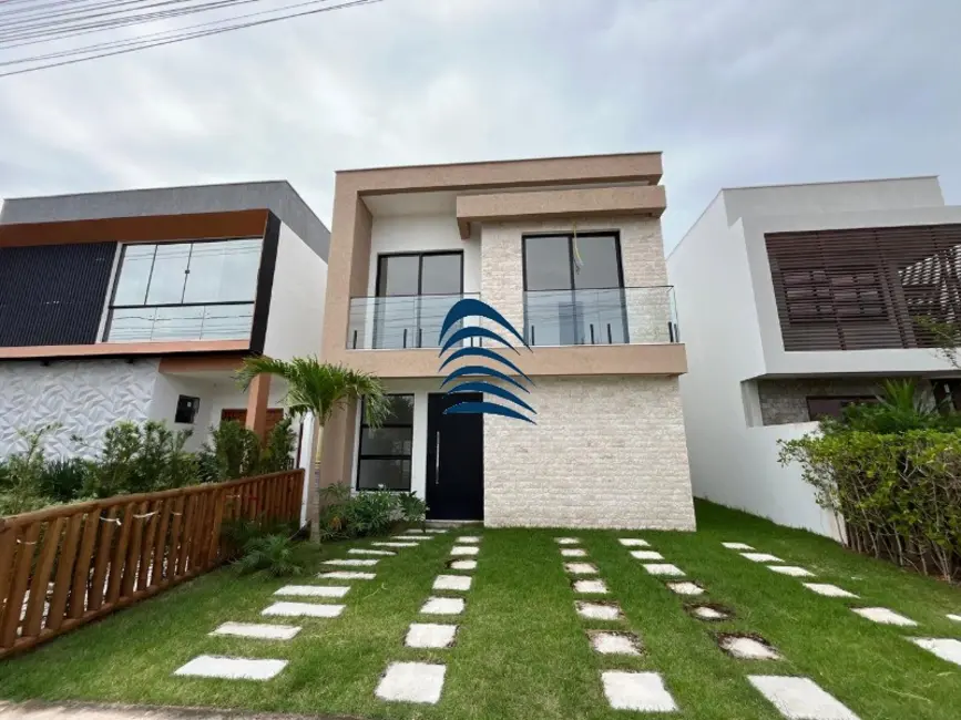 Foto 1 de Casa de Condomínio com 4 quartos à venda, 168m2 em Camacari - BA