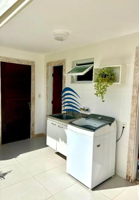 Foto 8 de Casa de Condomínio com 4 quartos à venda, 342m2 em Camacari - BA