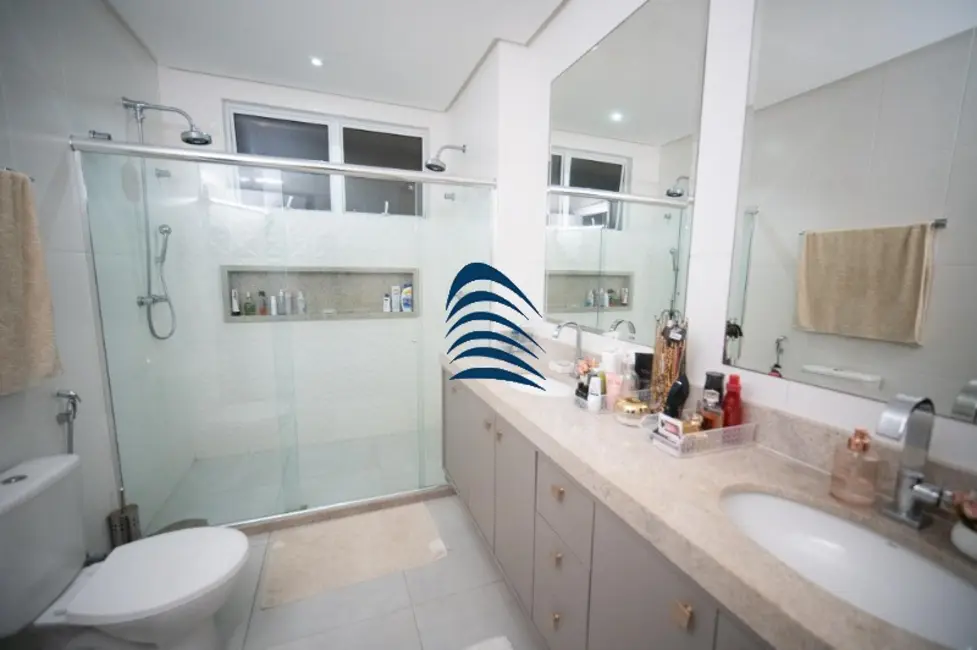 Casa de Condomínio com 5 quartos à venda, 436m2 em Alphaville II, Salvador - BA - imagem 7 Foto 7 de Casa de Condomínio com 5 quartos à venda, 436m2 em Alphaville II, Salvador - BA
