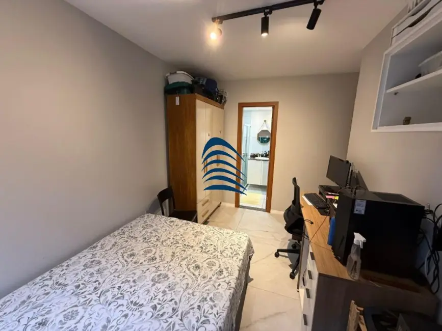 Apartamento com 2 quartos à venda, 56m2 em Itapuã, Salvador - BA - imagem 4 Foto 4 de Apartamento com 2 quartos à venda, 56m2 em Itapuã, Salvador - BA