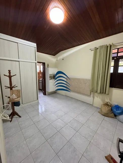 Casa com 4 quartos à venda, 295m2 em Vilas do Atlântico, Lauro De Freitas - BA - imagem 3 Foto 3 de Casa com 4 quartos à venda, 295m2 em Vilas do Atlântico, Lauro De Freitas - BA