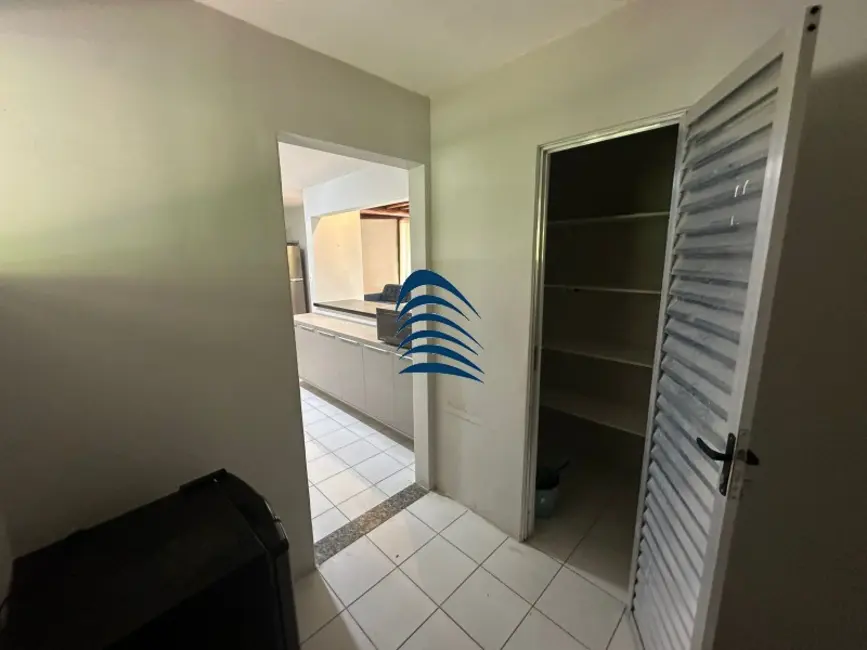 Foto 8 de Casa de Condomínio com 4 quartos à venda, 260m2 em Camacari - BA