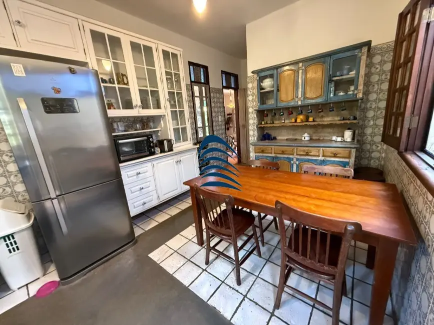 Foto 3 de Casa de Condomínio com 5 quartos à venda, 333m2 em Piatã, Salvador - BA