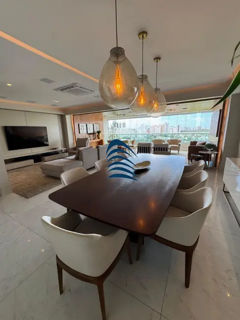 Foto 1 de Apartamento com 4 quartos à venda, 205m2 em Horto Florestal, Salvador - BA