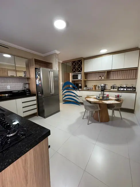 Foto 2 de Casa com 4 quartos à venda, 315m2 em Buraquinho, Lauro De Freitas - BA