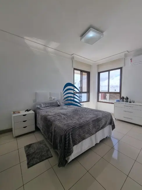 Apartamento com 4 quartos à venda, 269m2 em Itaigara, Salvador - BA - imagem 9 Foto 9 de Apartamento com 4 quartos à venda, 269m2 em Itaigara, Salvador - BA