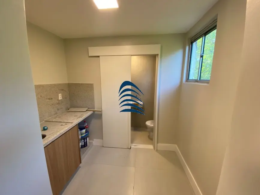 Apartamento com 3 quartos à venda, 110m2 em Ondina, Salvador - BA - imagem 2 Foto 2 de Apartamento com 3 quartos à venda, 110m2 em Ondina, Salvador - BA