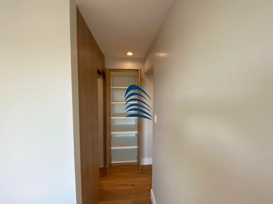 Apartamento com 3 quartos à venda, 110m2 em Ondina, Salvador - BA - imagem 4 Foto 4 de Apartamento com 3 quartos à venda, 110m2 em Ondina, Salvador - BA