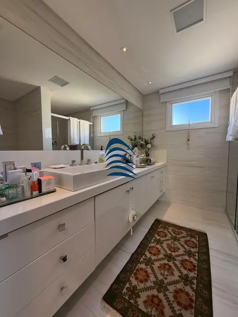 Casa de Condomínio com 5 quartos à venda, 610m2 em Alphaville II, Salvador - BA - imagem 5 Foto 5 de Casa de Condomínio com 5 quartos à venda, 610m2 em Alphaville II, Salvador - BA