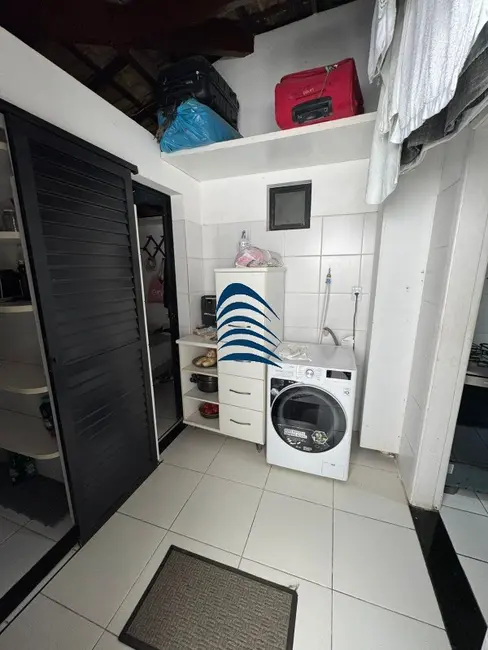 Casa de Condomínio com 4 quartos à venda, 270m2 em Piatã, Salvador - BA - imagem 3 Foto 3 de Casa de Condomínio com 4 quartos à venda, 270m2 em Piatã, Salvador - BA