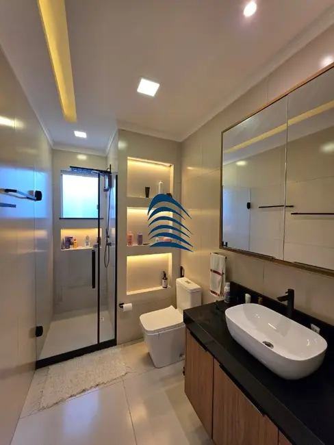 Casa de Condomínio com 4 quartos à venda, 221m2 em Vilas do Atlântico, Lauro De Freitas - BA - imagem 3 Foto 3 de Casa de Condomínio com 4 quartos à venda, 221m2 em Vilas do Atlântico, Lauro De Freitas - BA