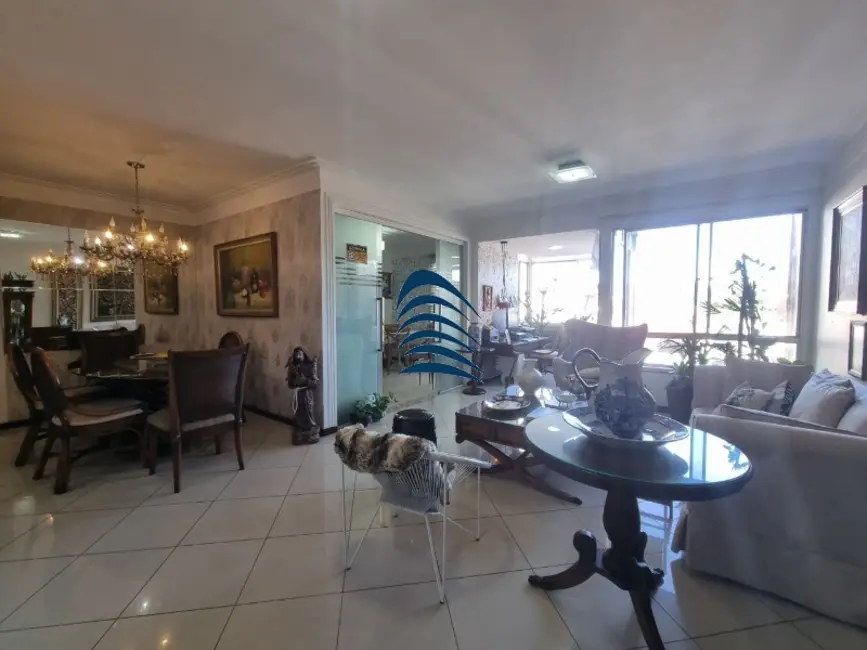 Apartamento com 3 quartos à venda, 140m2 em Graça, Salvador - BA - imagem 6 Foto 6 de Apartamento com 3 quartos à venda, 140m2 em Graça, Salvador - BA