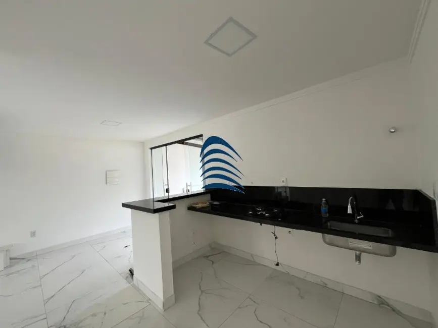 Foto 2 de Casa de Condomínio com 3 quartos à venda, 135m2 em Camacari - BA