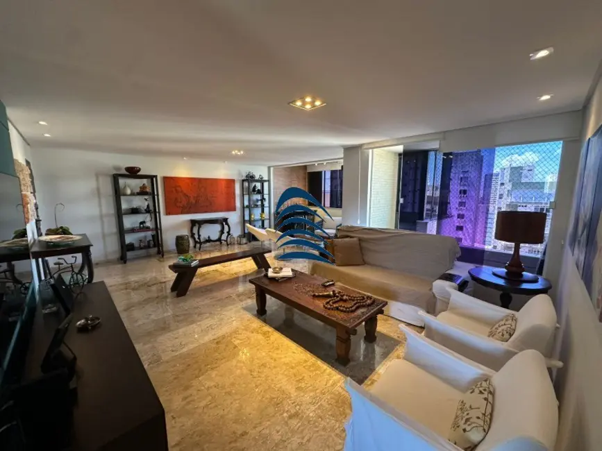 Apartamento com 4 quartos à venda, 200m2 em Canela, Salvador - BA - imagem 2 Foto 2 de Apartamento com 4 quartos à venda, 200m2 em Canela, Salvador - BA