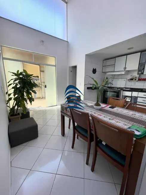 Casa de Condomínio com 6 quartos à venda, 220m2 em Piatã, Salvador - BA - imagem 3 Foto 3 de Casa de Condomínio com 6 quartos à venda, 220m2 em Piatã, Salvador - BA