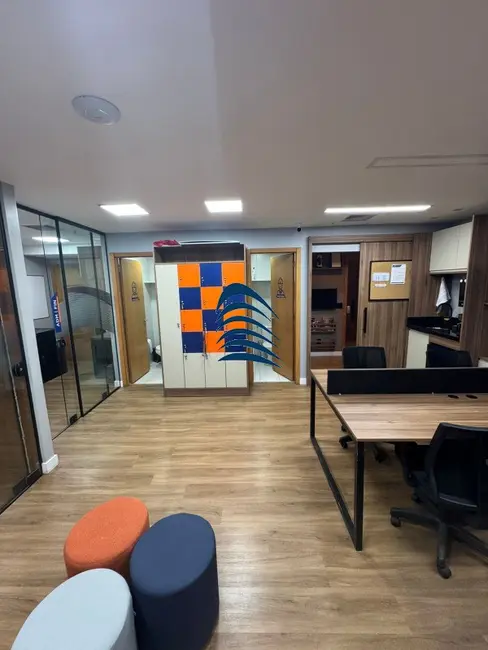 Sala Comercial à venda, 64m2 em São Cristóvão, Salvador - BA - imagem 8 Foto 8 de Sala Comercial à venda, 64m2 em São Cristóvão, Salvador - BA