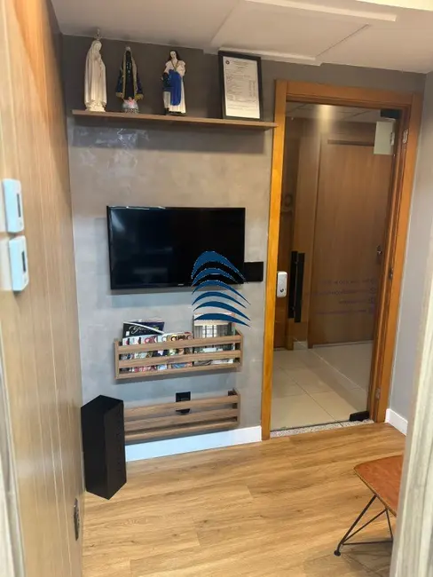 Sala Comercial à venda, 64m2 em São Cristóvão, Salvador - BA - imagem 2 Foto 2 de Sala Comercial à venda, 64m2 em São Cristóvão, Salvador - BA