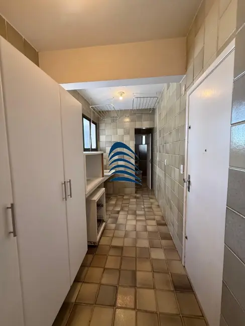 Foto 9 de Apartamento com 4 quartos à venda, 243m2 em Barra, Salvador - BA