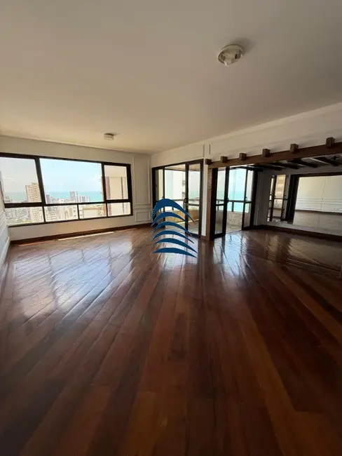 Foto 1 de Apartamento com 4 quartos à venda, 243m2 em Barra, Salvador - BA