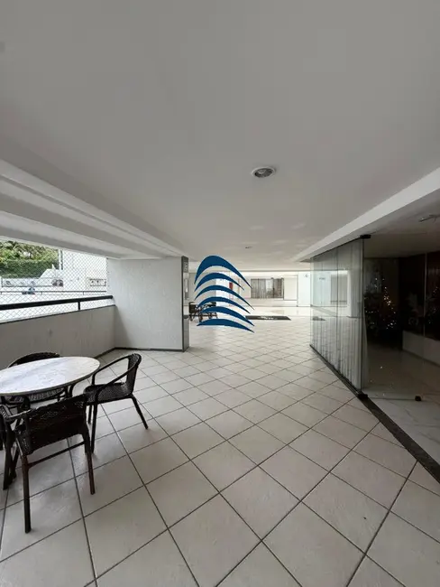 Foto 5 de Apartamento com 2 quartos à venda, 76m2 em Candeal, Salvador - BA