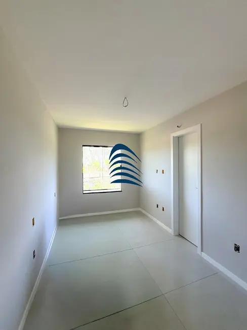 Foto 2 de Casa de Condomínio com 3 quartos à venda, 142m2 em Camacari - BA