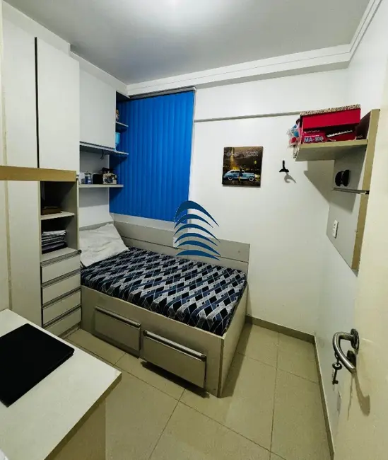 Apartamento com 3 quartos à venda, 74m2 em Resgate, Salvador - BA - imagem 3 Foto 3 de Apartamento com 3 quartos à venda, 74m2 em Resgate, Salvador - BA