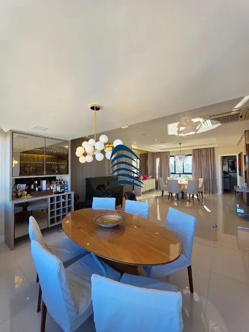 Apartamento com 3 quartos à venda, 195m2 em Candeal, Salvador - BA - imagem 4 Foto 4 de Apartamento com 3 quartos à venda, 195m2 em Candeal, Salvador - BA