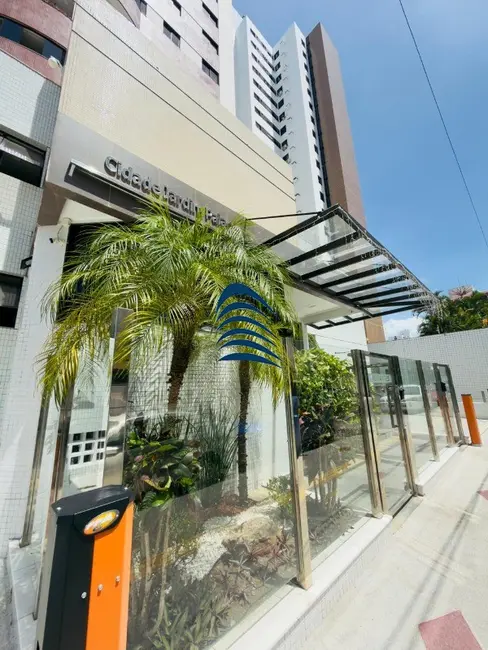 Foto 2 de Apartamento com 3 quartos à venda, 90m2 em Candeal, Salvador - BA