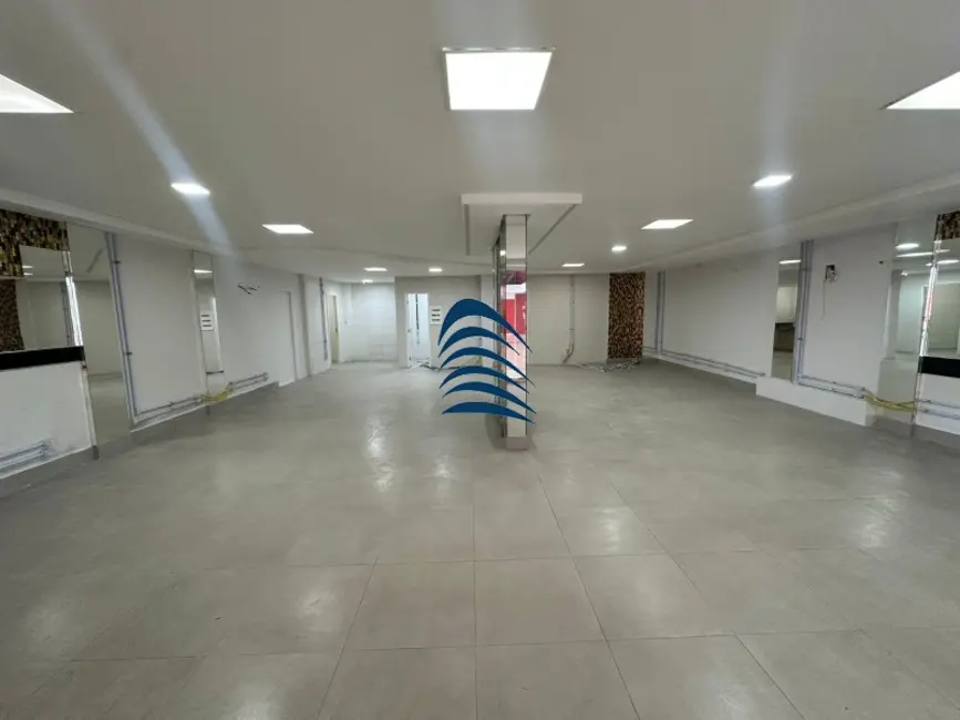 Sala Comercial à venda, 170m2 em Recreio Ipitanga, Lauro De Freitas - BA - imagem 9 Foto 9 de Sala Comercial à venda, 170m2 em Recreio Ipitanga, Lauro De Freitas - BA