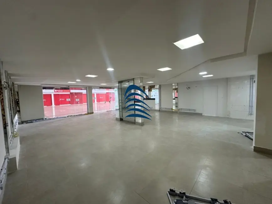 Sala Comercial à venda, 170m2 em Recreio Ipitanga, Lauro De Freitas - BA - imagem 5 Foto 5 de Sala Comercial à venda, 170m2 em Recreio Ipitanga, Lauro De Freitas - BA