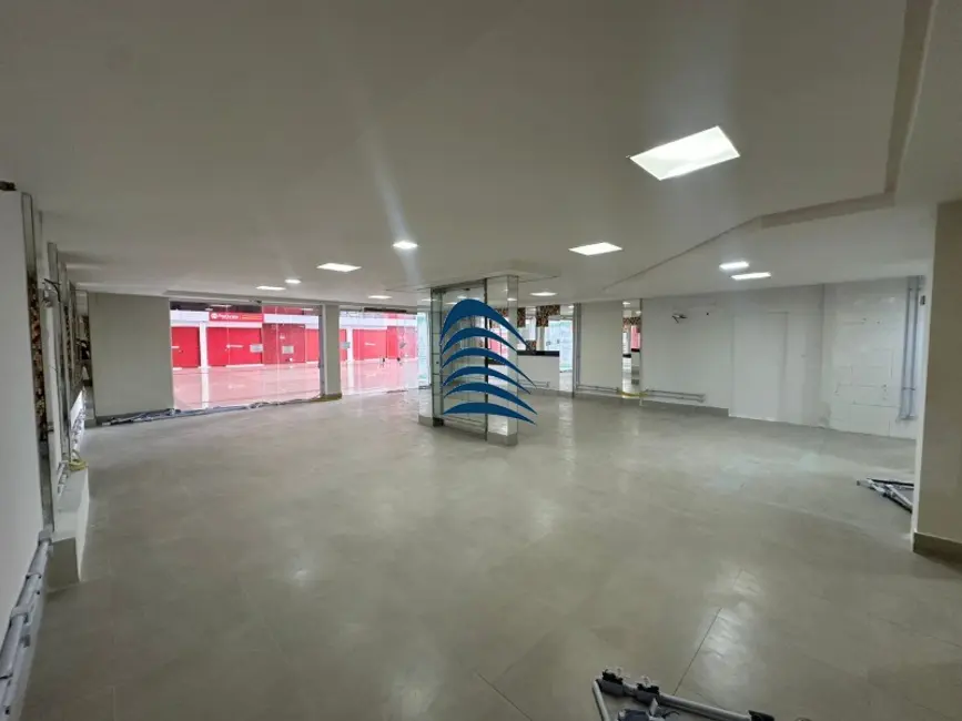Sala Comercial à venda, 170m2 em Recreio Ipitanga, Lauro De Freitas - BA - imagem 2 Foto 2 de Sala Comercial à venda, 170m2 em Recreio Ipitanga, Lauro De Freitas - BA