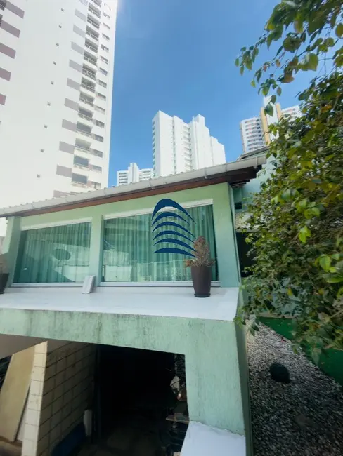 Foto 3 de Casa de Condomínio com 4 quartos à venda, 465m2 em Horto Florestal, Salvador - BA