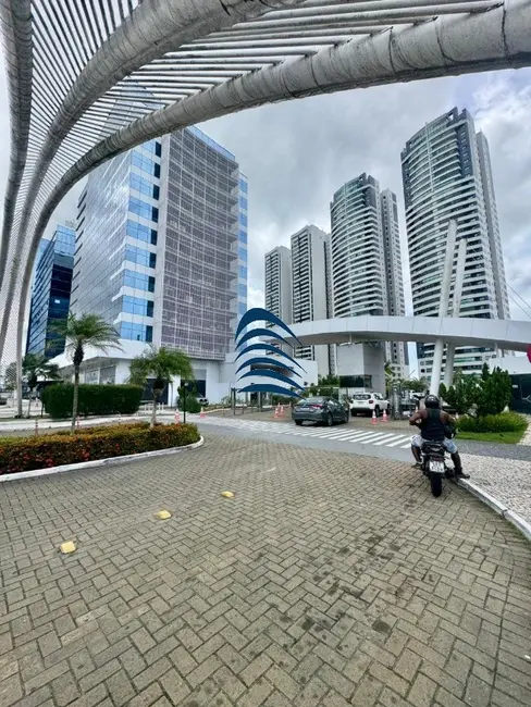 Foto 2 de Apartamento com 1 quarto à venda, 55m2 em Patamares, Salvador - BA